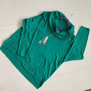JCP Cashmere blend long sleeve 1X loose turtleneck green sweater longer on back